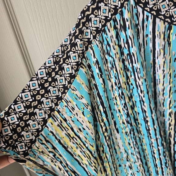 JM Collection Tunic Blouse Women 1X Blue White Tie Front Stretchy Colorful - Picture 9 of 14